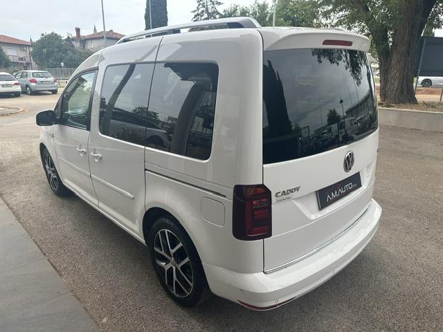 Caddy 2,0 TDI Highline DSG 4