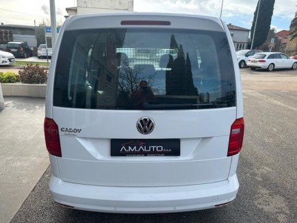 Caddy 2,0 TDI Trendline 6