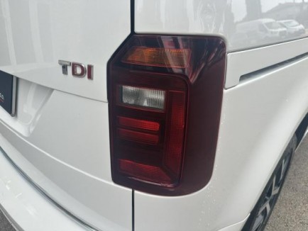 Caddy 2,0 TDI Highline DSG 10
